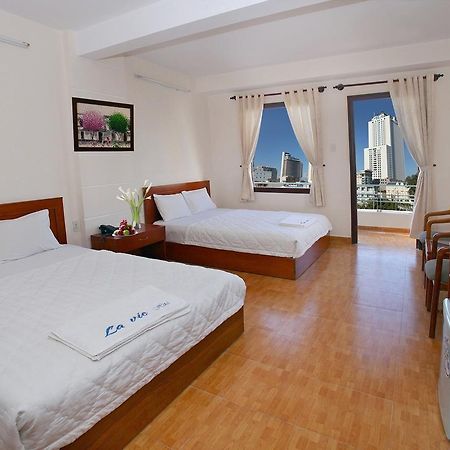 Lavie Hotel Nha Trang Buitenkant foto